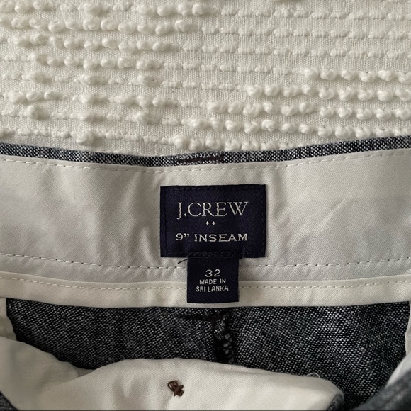Men’s clearance: NWOT J. Crew Chambray 9 inch linen blend shorts - Picture 2 of 3